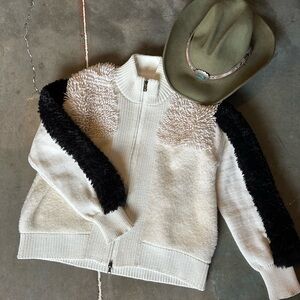 Bogner Off-White Cream Knit Zip Sweater